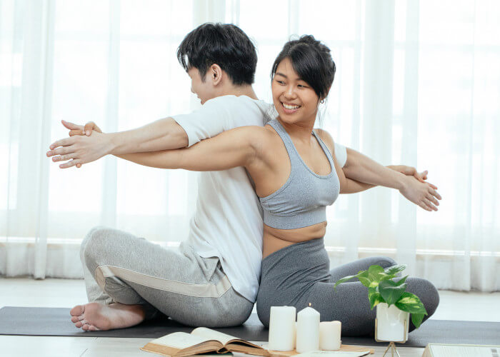 Partner-Yoga-Übungen